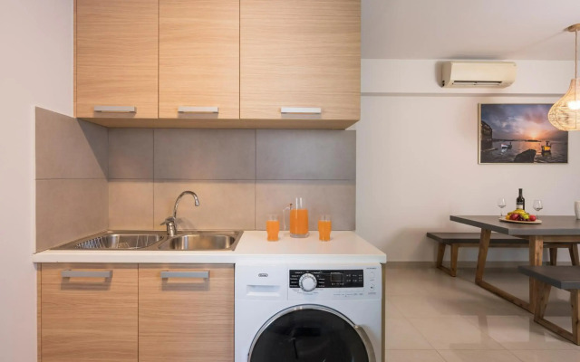Trianon Luxury Apartments & Suites