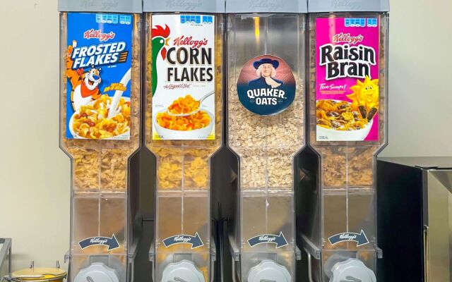 Ramada by Wyndham Lumberton