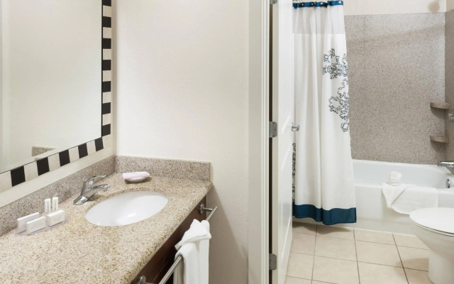 Residence Inn by Marriott Boston Marlborough