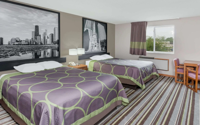 Watseka 24 Inn & Suites