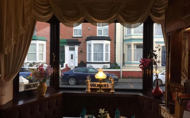 Fortuna House Hotel
