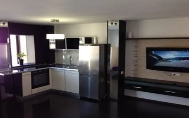 Studio G by MRG Apartments
