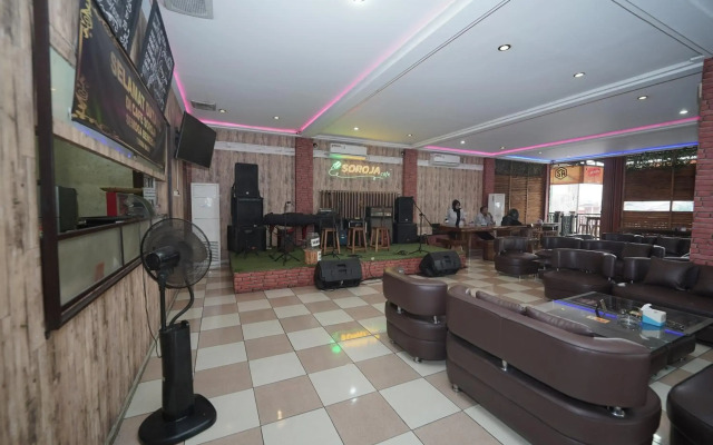 Soreang Hotel by ZUZU