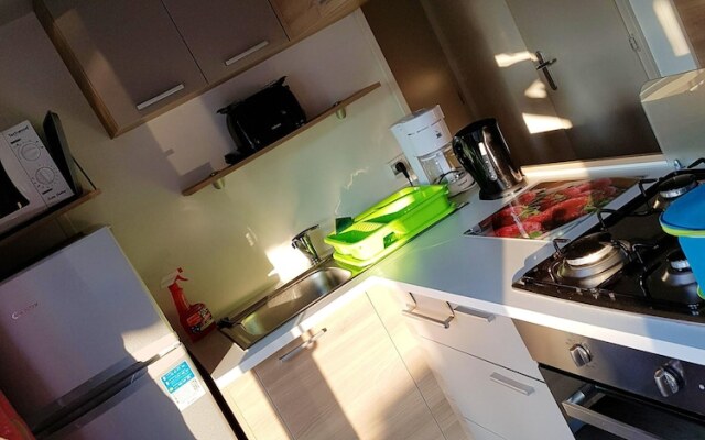 Property With 3 Bedrooms in Saint-jean-de-monts, With Pool Access, Fur