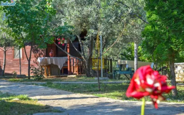 Jippe İda Dağ Evleri