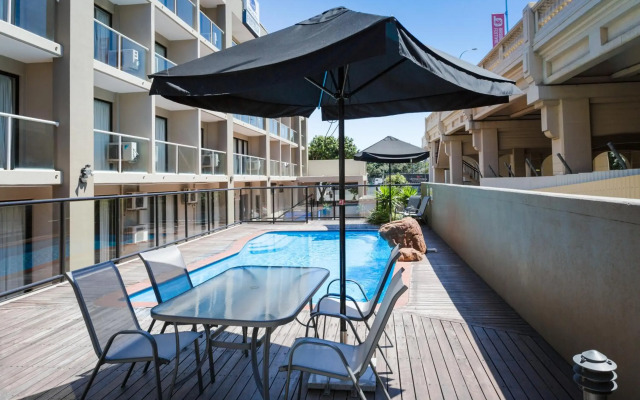 Riverside Hotel Southbank