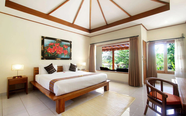 Puri Sari Beach Hotel