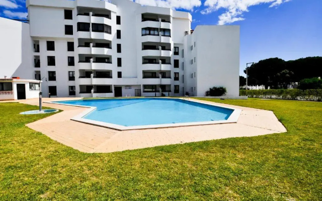 T1 Tenis Golf Mar- Marina de Vilamoura- Piscina