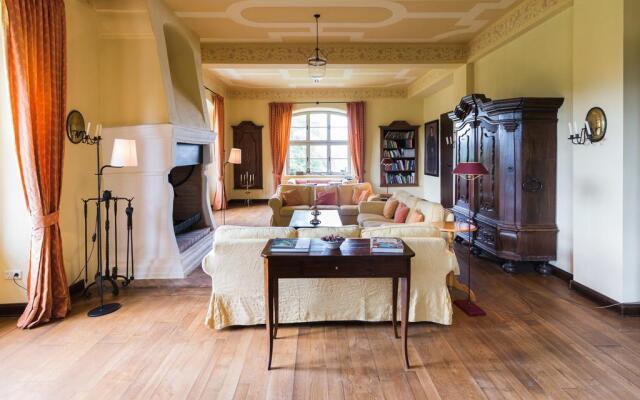 Hotel Schloss & Gut Ulrichshusen