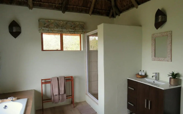 Woodbury Tented Camp - Amakhala Game Reserve