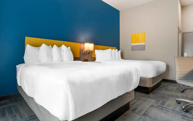 Comfort Inn & Suites Destin near Henderson Beach
