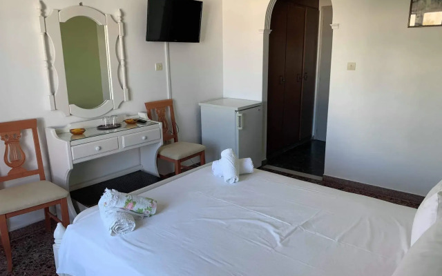 Minoa Hotel