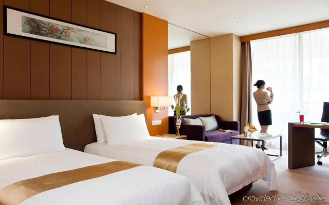 Dongguan Forum Hotel and Apartment