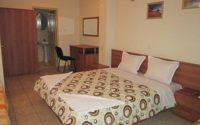 Versai Hotel