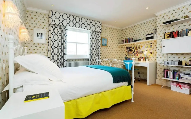 Veeve - Grand Notting Hill