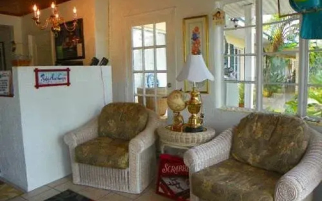Island Breeze Inn