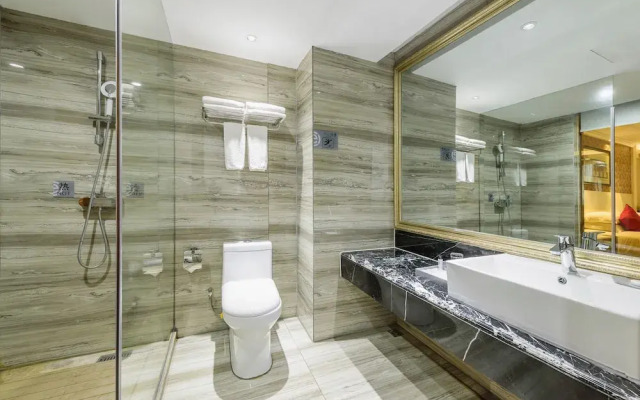 Ramada Encore Wyndham Nanning City Center