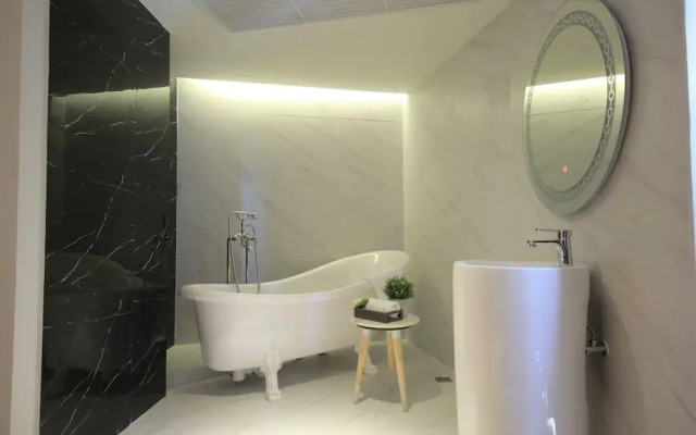 Pannarai Hotel Bangkok (Rangnam)