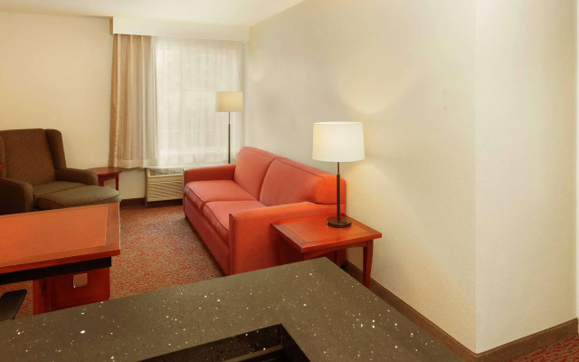Larkspur Landing Extended Stay Suites Sunnyvale