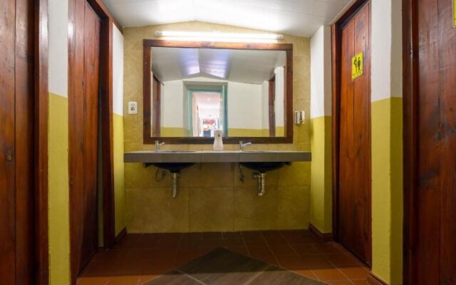 Tas D Viaje Hostel - Surfcamp - Suites