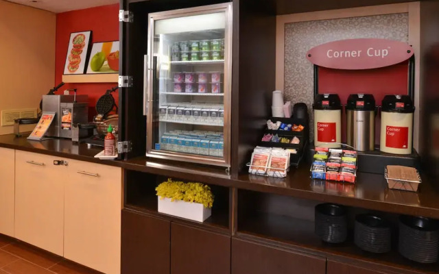 Candlewood Suites Miami Lakes an IHG Hotel