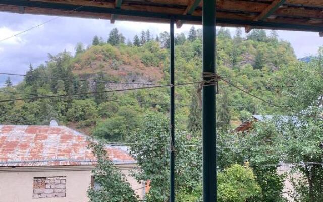 Hotel Elpida