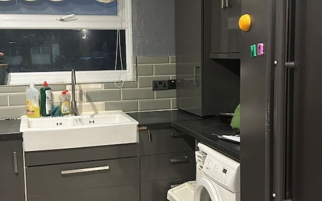 Beautiful 3-bed House in London