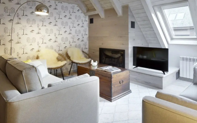 Val de Ruda Luxe 50 by FeelFree Rentals