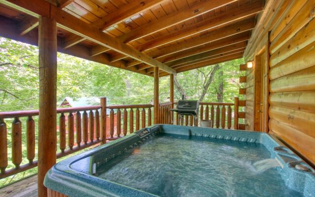 American Treehouse #1708