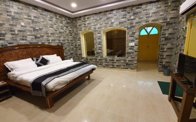 Hotel Bhaj Govindam