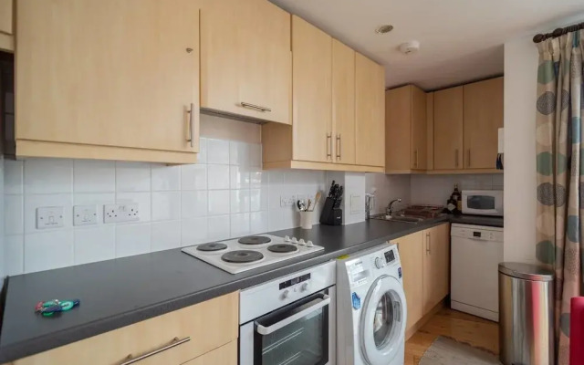 Spacious 1 Bed, For 4, Victoria Pimlico