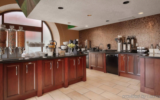 Best Western Downtown Sudbury Centreville