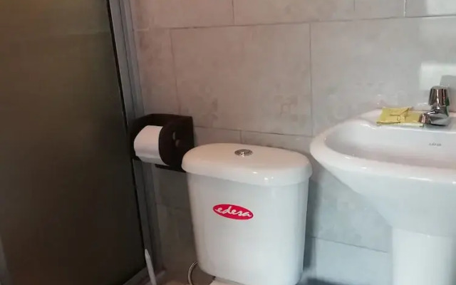 Hotel La Casa Amarilla City