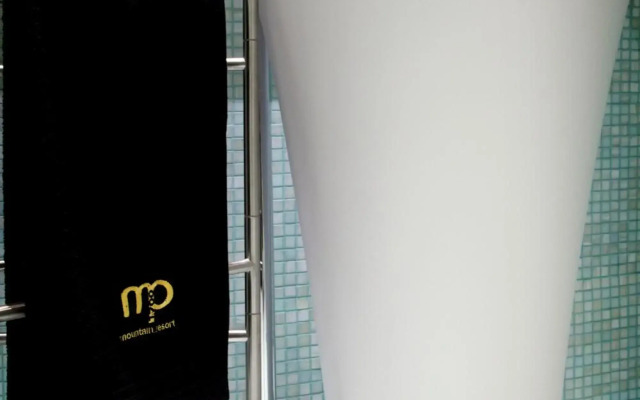 Mikro Papigo 1700 Hotel & Spa
