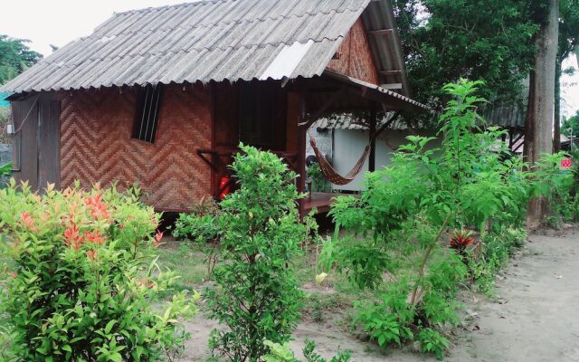 Lipe Garden Beach Resort