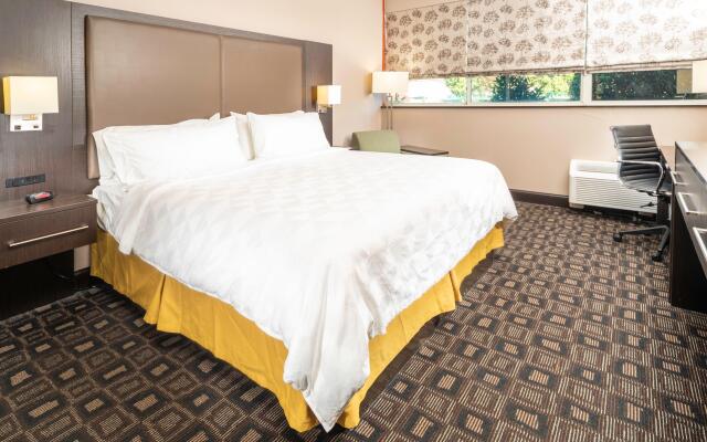 Holiday Inn Louisville East - Hurstbourne by IHG