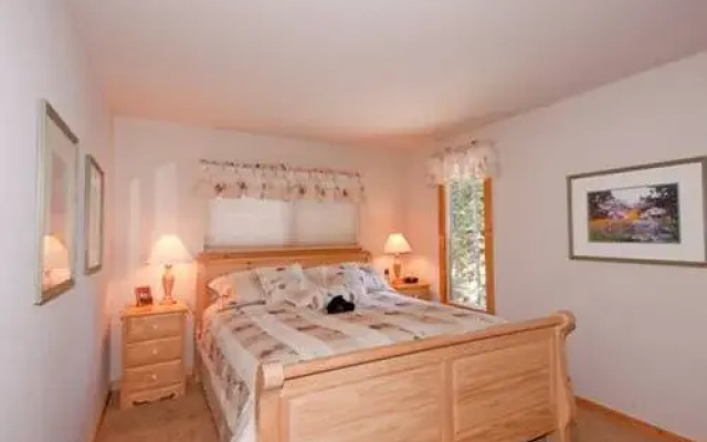 Myers Luxury Dog Friendly Home By Redawning
