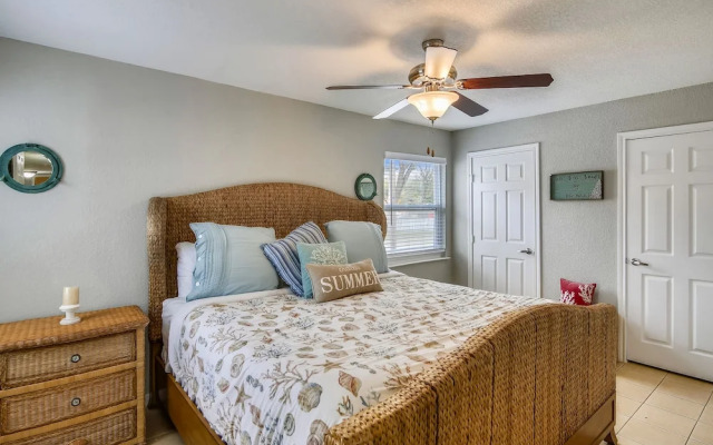 Anchor by Pleasure Pier II