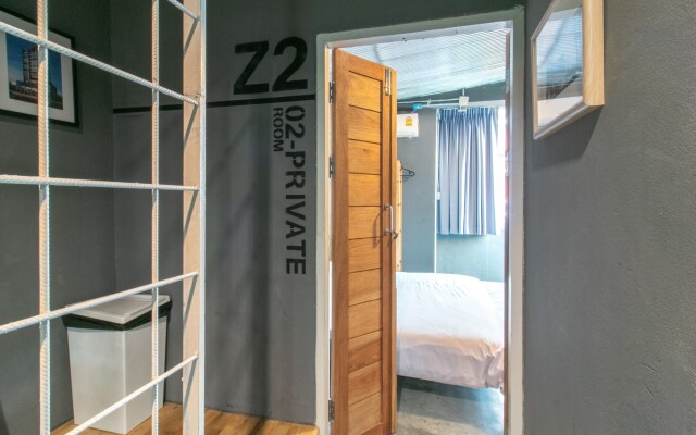 Zhelter'BKK - Hostel