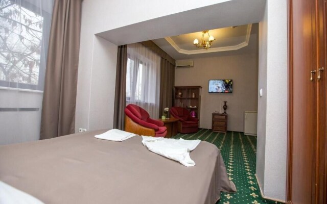 Hotel Saya