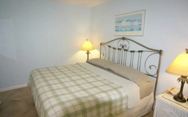 Sandpiper Inn