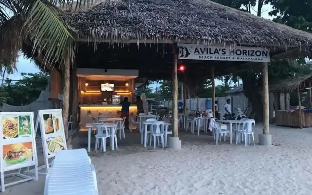 Avila's Horizon Dive Resort