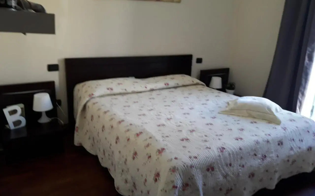 Palazzina Mary - Hotel in Lucca - Photo 2