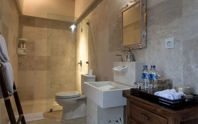 Villa Kumuda by Nakula