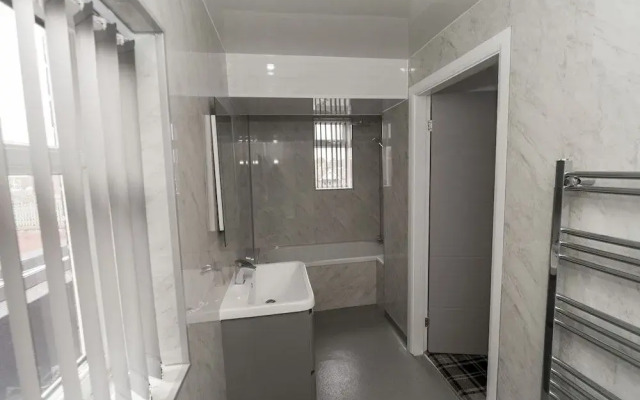 42 Apart-hotel