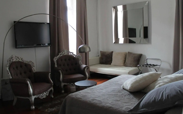 Royal Hotel
