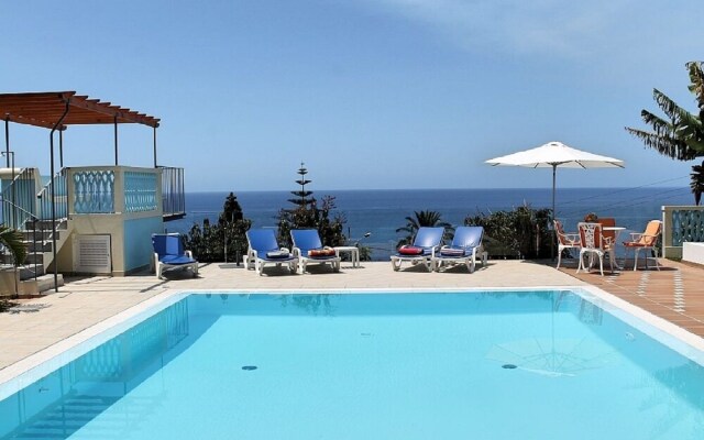 Prothea Royal by ETC Madeira