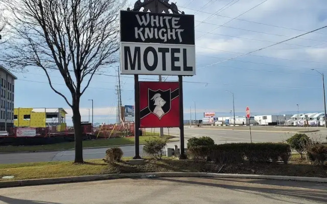 White Knight Motel
