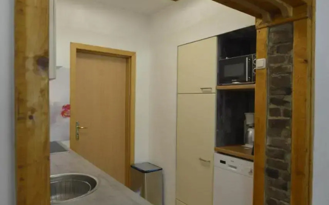 Alte Schule 1