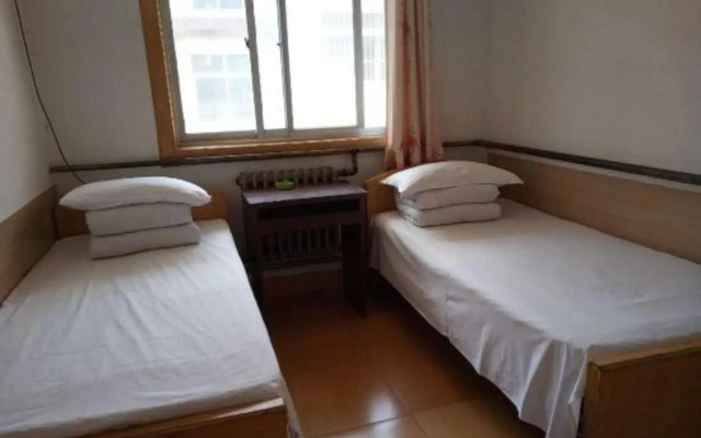 Dazhong Business Hotel